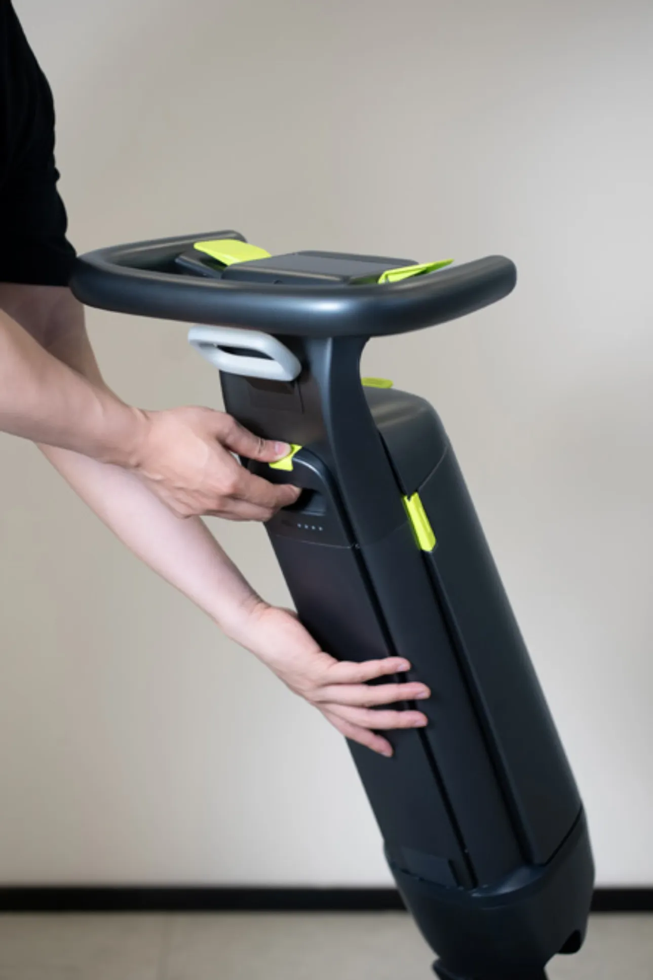 Установка аккумулятора